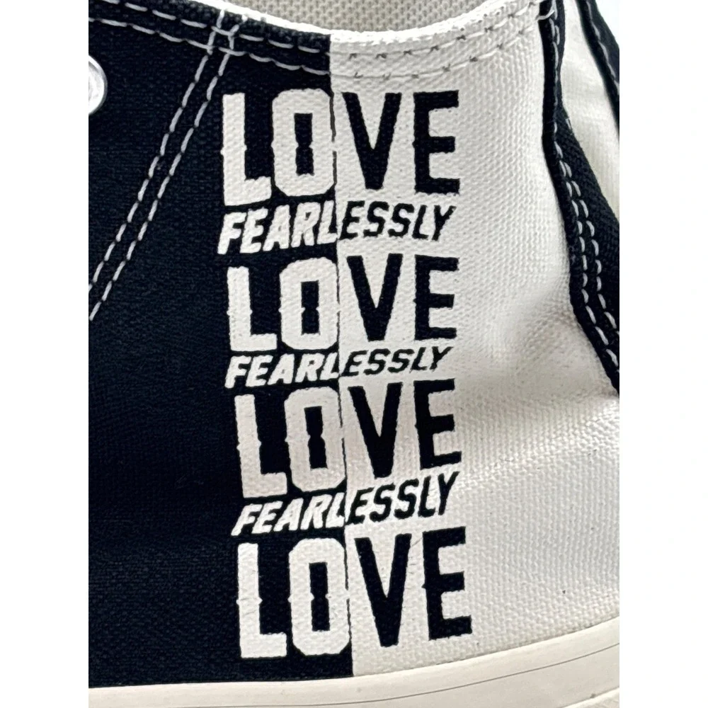 Converse Love Fearlessly Yourself First Black White Red‎ Heart, Kids Unisex Sz 2